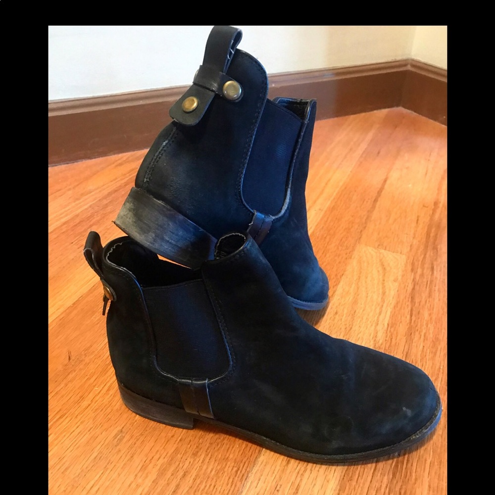 Steve Madden Boots
